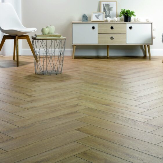 Ламінат Alsafloor Baton Rompu (herringbone) ДУБ ПРАЛІН 535