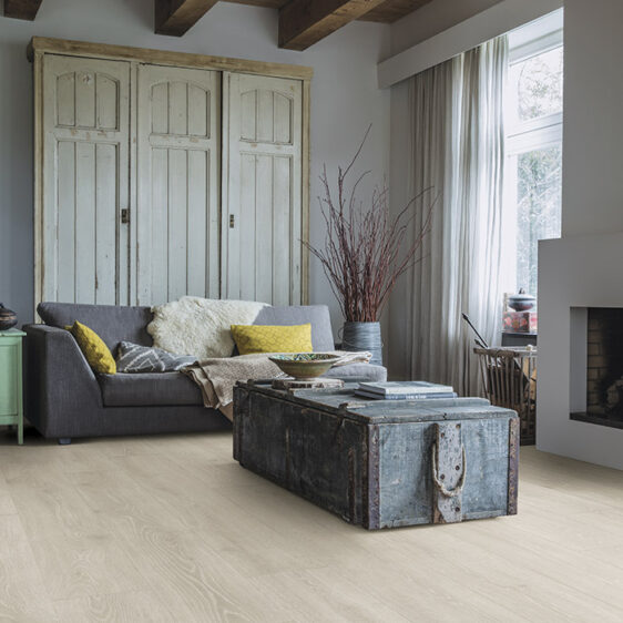 Ламінована підлога Quick-Step MAJESTIC MJ3547 Дуб лісовий світло-сірий