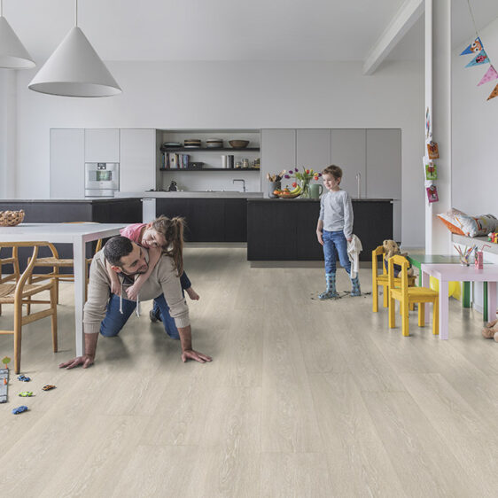 Ламінована підлога Quick-Step MAJESTIC MJ3554 Дуб долина світло-бежевий