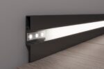 Плінтус прямокутний з led підсвіткою, алюмінієвий 60мм, чорний WT-Profil 2700мм. фото