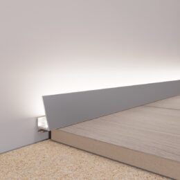 Мініплінтус алюмінієвий з LED-підсвіткою, без покриття WT-Profil 30*18*2800мм. фото